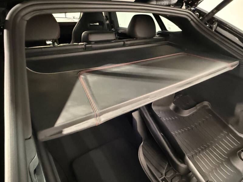 2023 Lamborghini Urus S