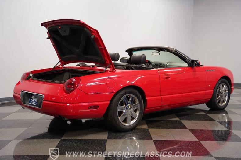 2003 Ford Thunderbird