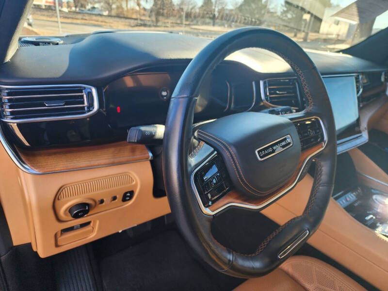 2023 Jeep Grand Wagoneer Series III