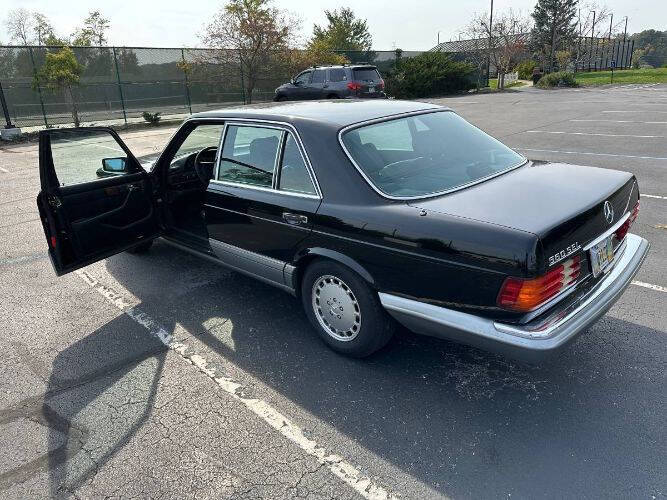 1987 Mercedes-Benz 500-Class