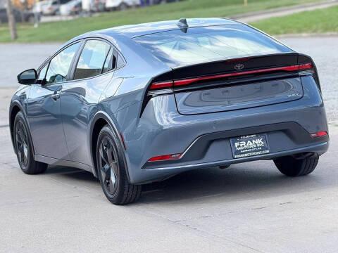 2024 Toyota Prius LE