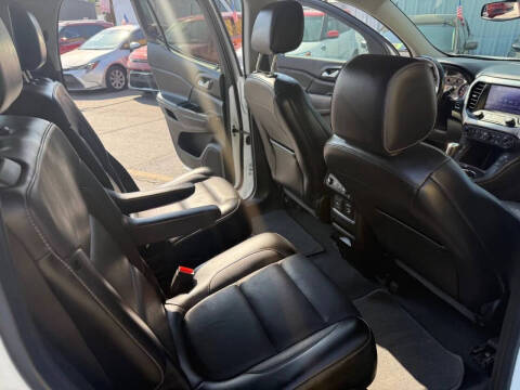 2018 GMC Acadia SLT-1