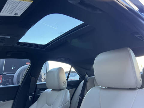 2022 Cadillac CT4 Luxury