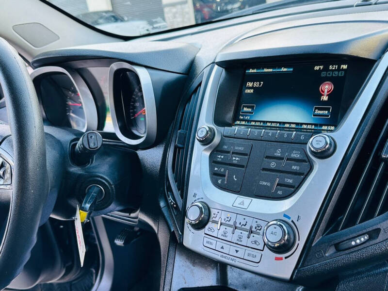 2017 Chevrolet Equinox LS