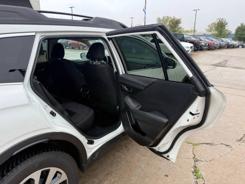 2022 Subaru Outback Premium