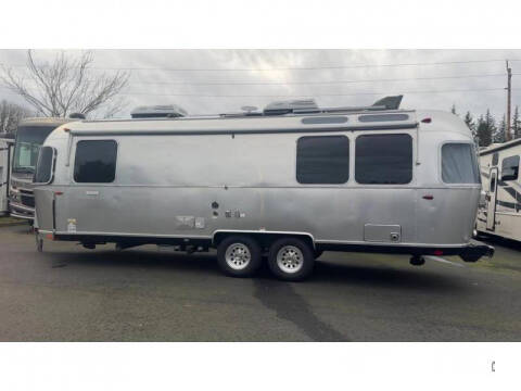 2022 International 27FB