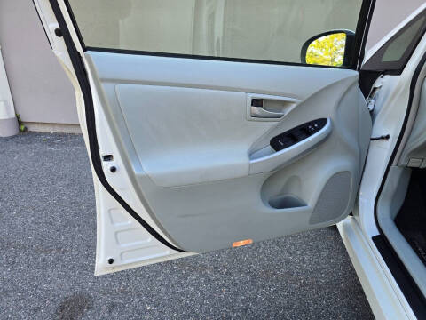 2012 Toyota Prius Three