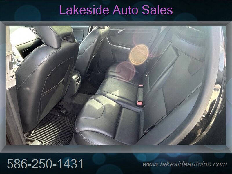 2015 Volvo XC60 T6 Platinum