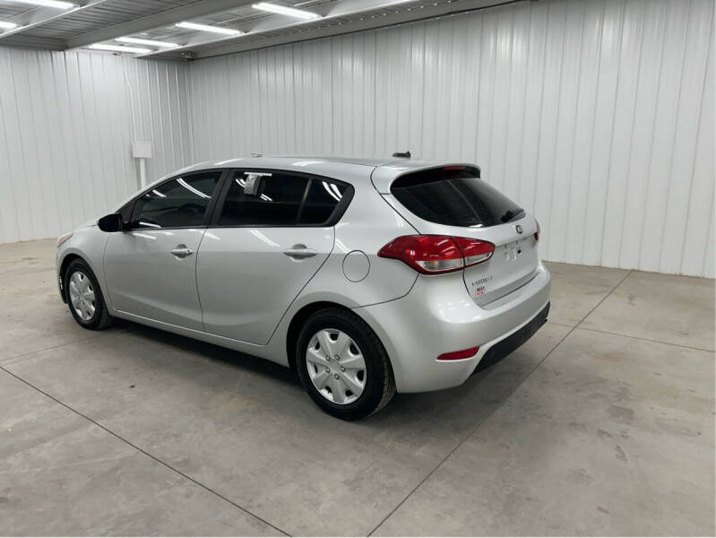 2017 Kia Forte5 LX