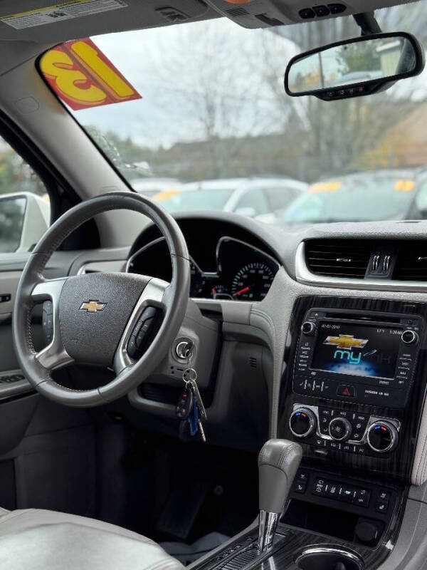 2013 Chevrolet Traverse LTZ