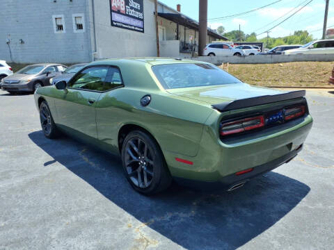 2019 Dodge Challenger SXT