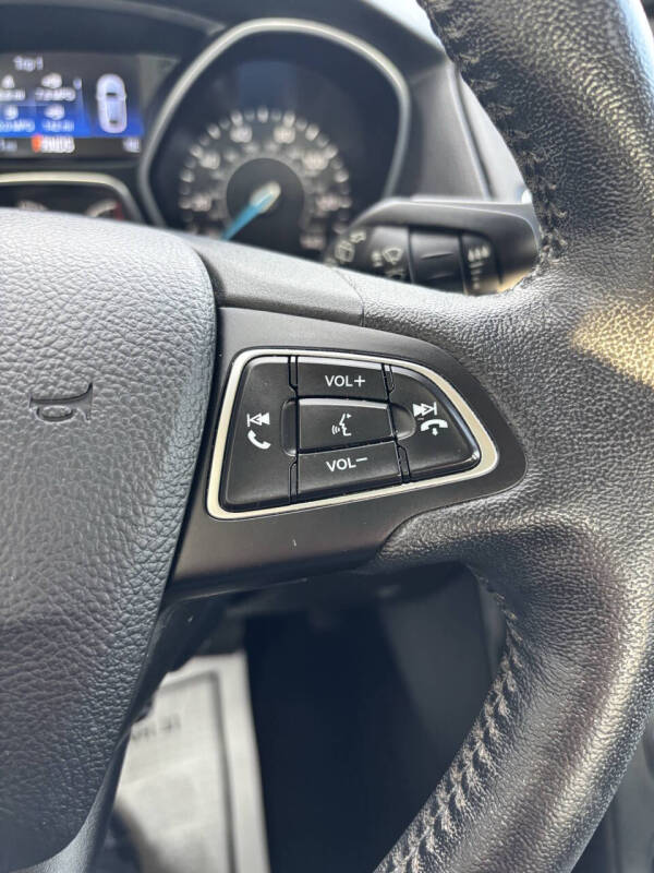 2016 Ford Focus Titanium