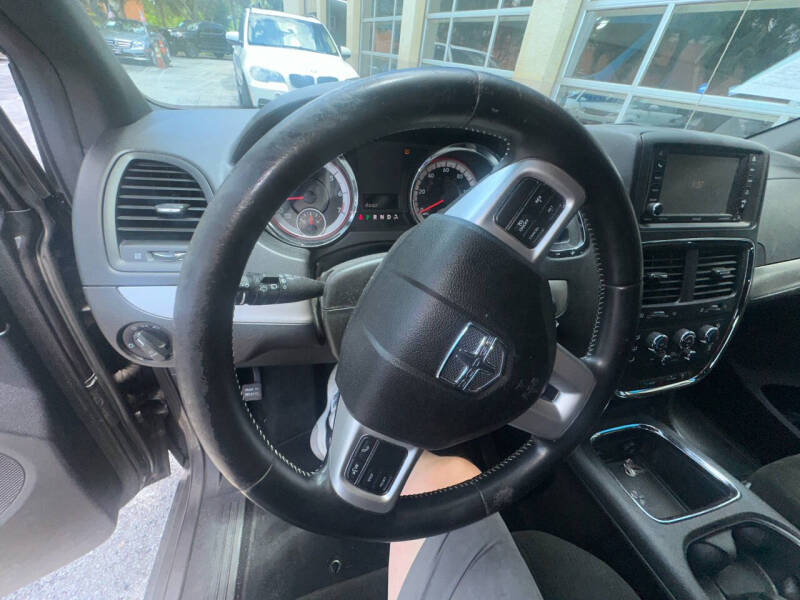 2015 Dodge Grand Caravan SXT