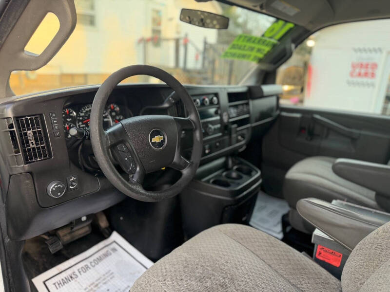 2016 Chevrolet Express 2500