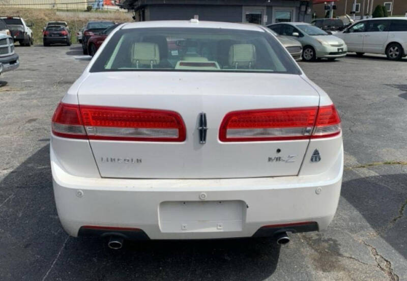 2012 Lincoln MKZ