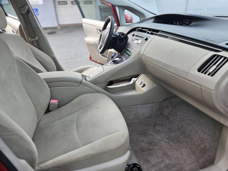 2011 Toyota Prius Two