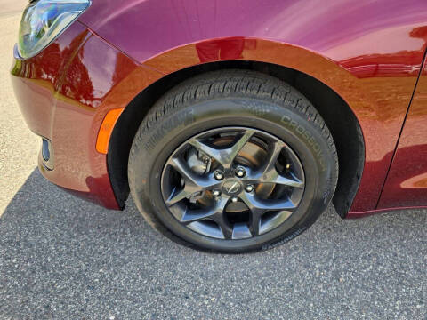 2020 Chrysler Pacifica Touring