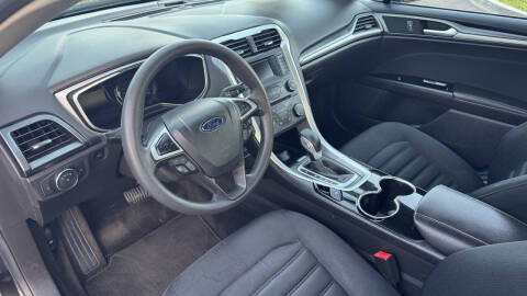 2014 Ford Fusion Hybrid SE