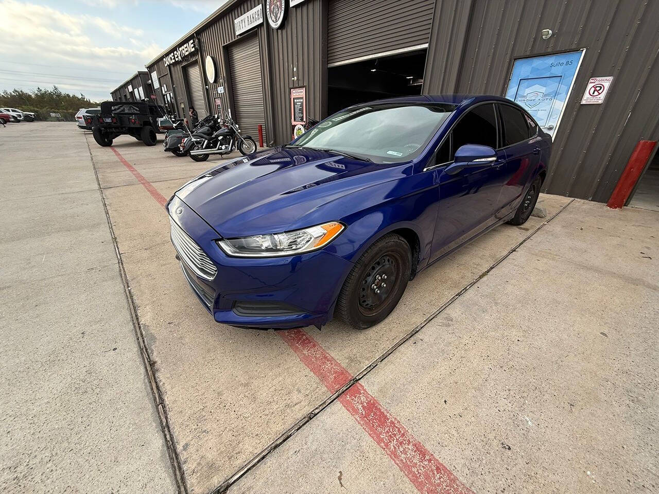 2014 Ford Fusion for sale at Chrome Auto in Houston, TX