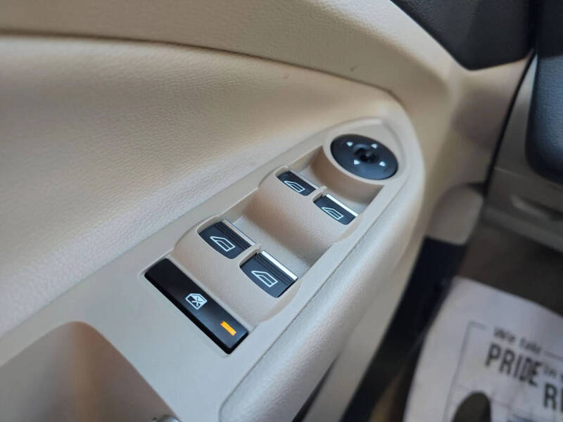 2016 Ford C-MAX Energi SEL