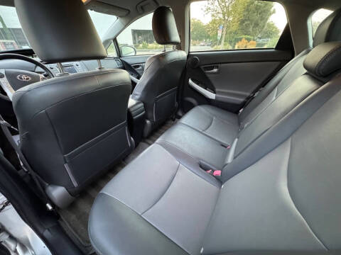 2012 Toyota Prius Five