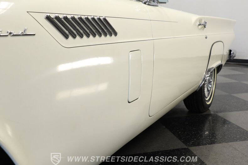 1957 Ford Thunderbird