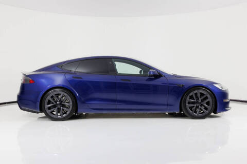2022 Tesla Model S Plaid
