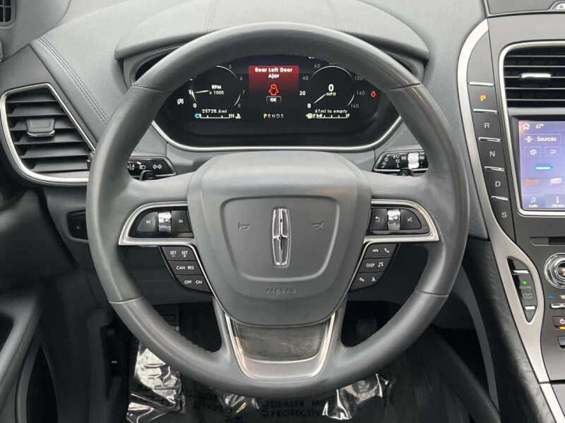 2020 Lincoln Nautilus Reserve