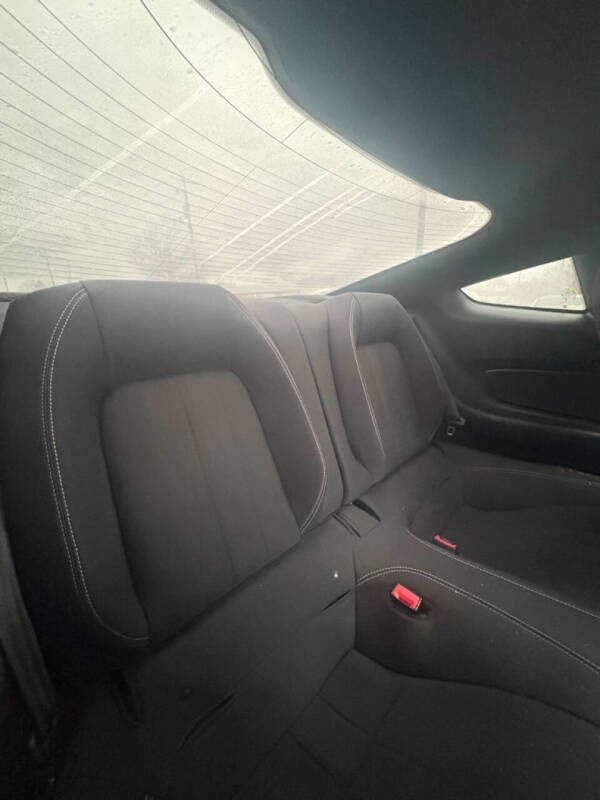 2020 Ford Mustang EcoBoost