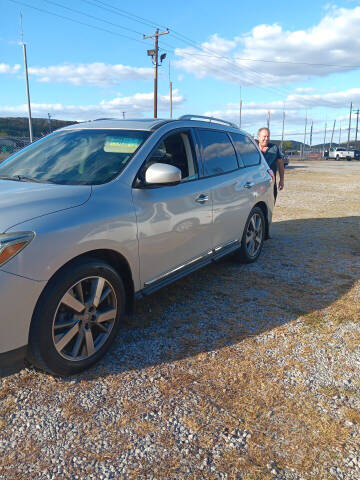 2015 Nissan Pathfinder Platinum