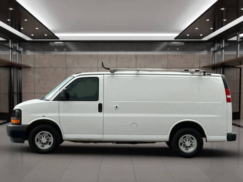 2017 Chevrolet Express 2500