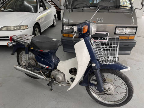 1989 Honda Super Cub Custom C90E