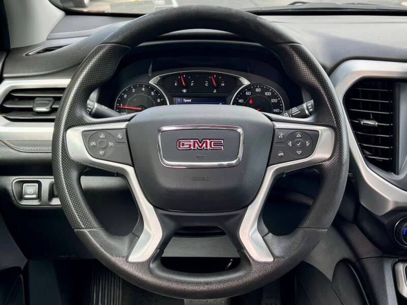 2022 GMC Acadia SLE