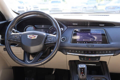 2019 Cadillac XT4 Luxury