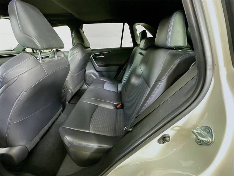 2019 Toyota RAV4 Hybrid XSE