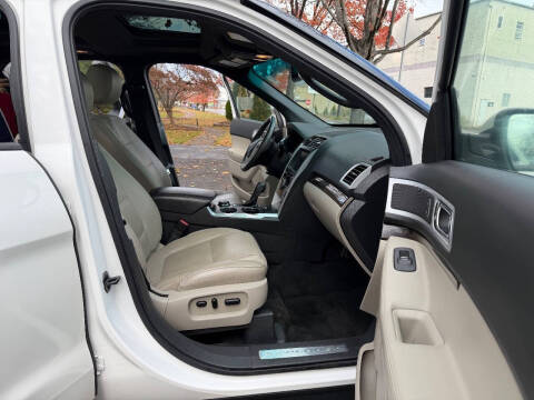 2011 Ford Explorer Limited