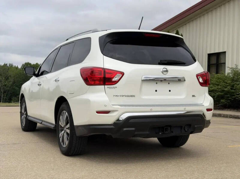 2017 Nissan Pathfinder