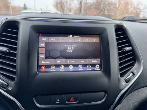 2019 Jeep Cherokee Latitude Plus