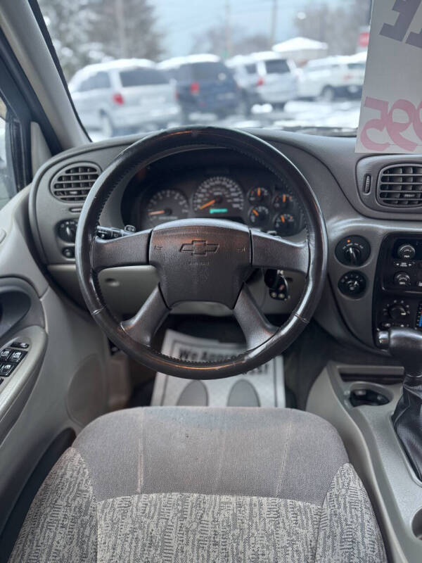 2003 Chevrolet TrailBlazer LS