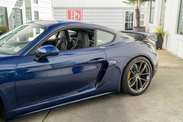 2020 Porsche 718 Cayman 5