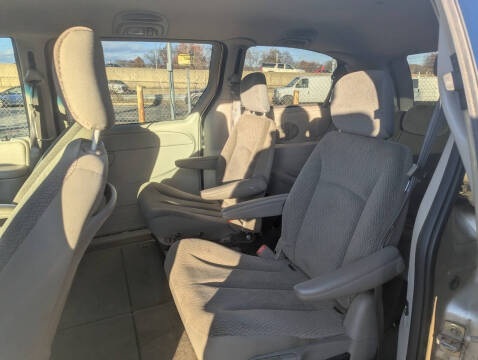 2005 Dodge Grand Caravan SXT