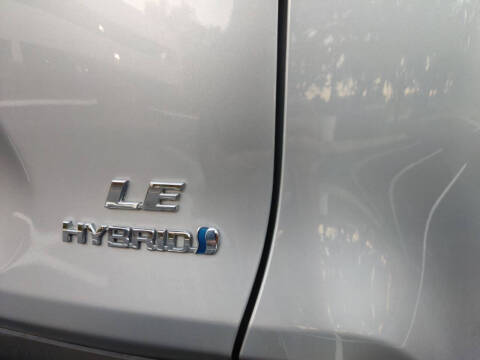 2023 Toyota RAV4 Hybrid LE