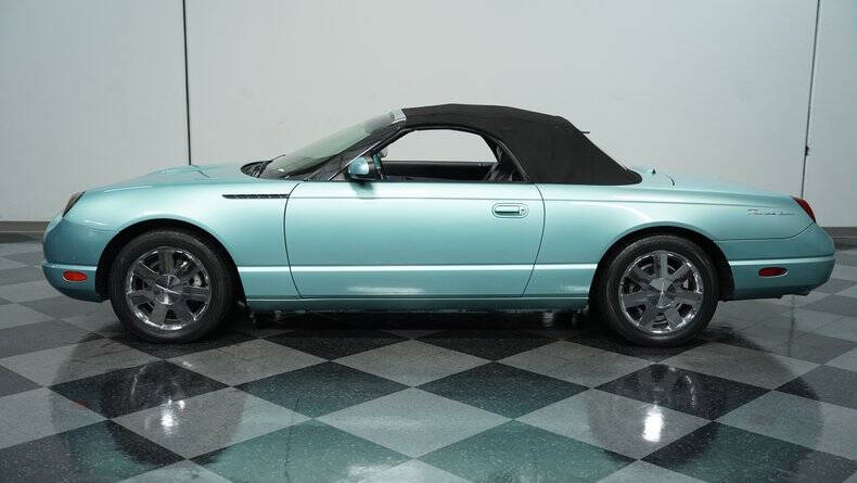 2002 Ford Thunderbird Deluxe