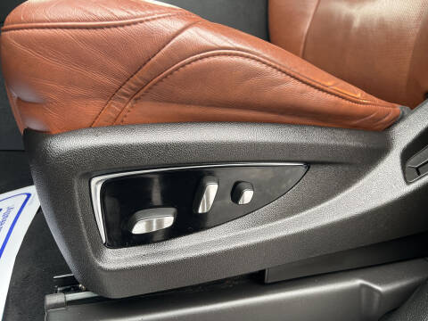 2016 Cadillac Escalade Premium Collection