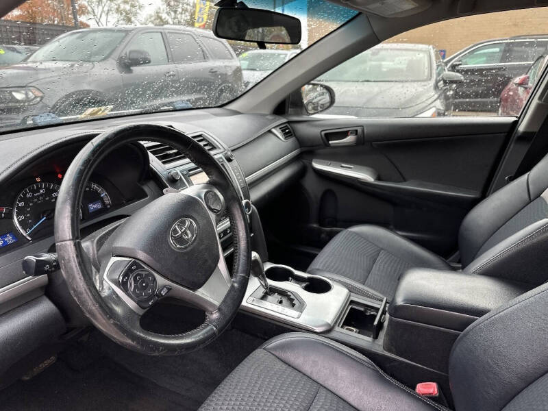 2014 Toyota Camry SE