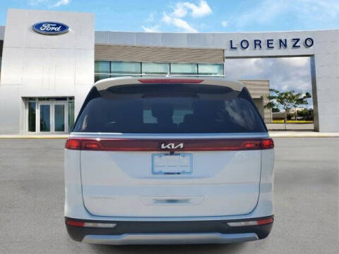 2023 Kia Carnival