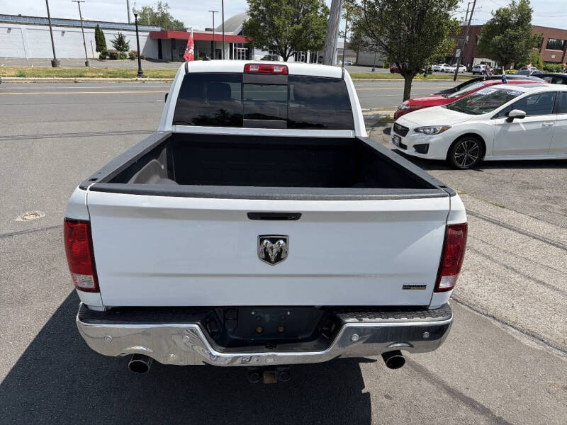 2014 RAM 1500 SLT