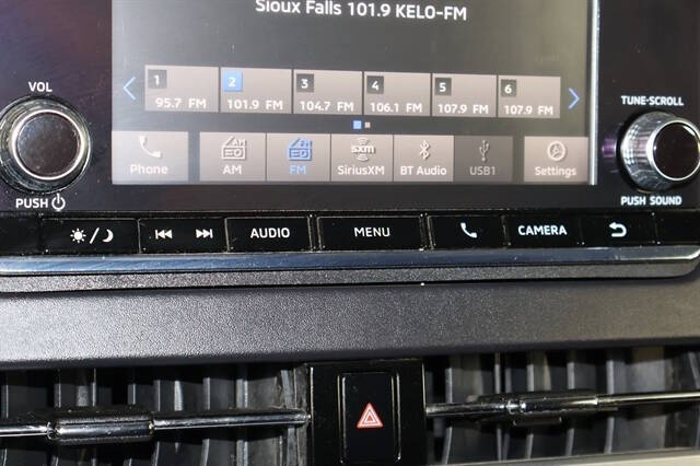 2024 Mitsubishi Outlander ES