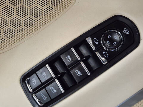 2012 Porsche Panamera