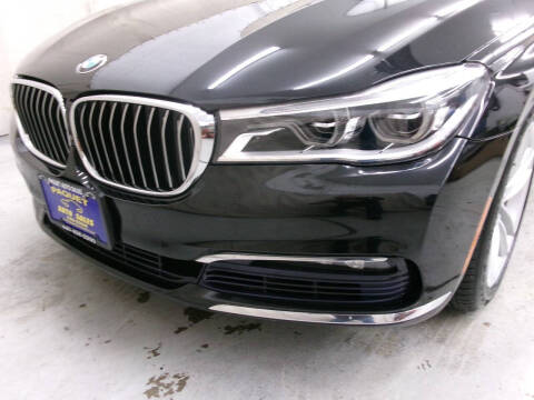 2016 BMW 7 Series 750i xDrive